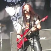 E' morto Conrad 'Cronos' Lant, voce e anima dei Venom che inventò il black metal E' morto Conrad 'Cronos' Lant, voce e anima dei Venom che inventò il black metal