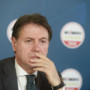 Conte “Costo del carburante fuori controllo, tardivo l’intervento del Governo”
