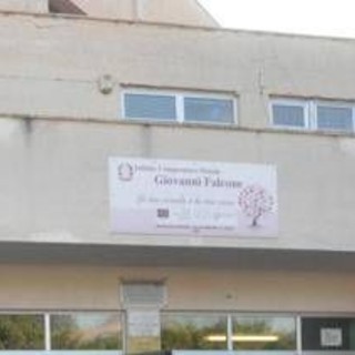 "Facevano la cresta sui fondi Ue", la Procura europea chiede l'arresto di 16 docenti e manager italiani "Facevano la cresta sui fondi Ue", la Procura europea chiede l'arresto di 16 docenti e manager italiani