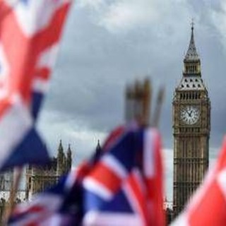 Gb, 4 giovani su 10 pronti a lasciare Londra: "Costo della vita alto, stipendi non in linea"