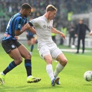 Napoli, furia Manna dopo gol annullato con Atalanta: "Imbarazzante, dov'è il Var?". Silenzio Conte Napoli, furia Manna dopo gol annullato con Atalanta: "Imbarazzante, dov'è il Var?". Silenzio Conte