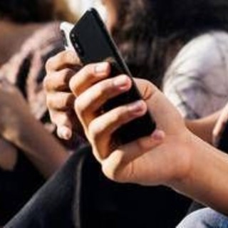 Smartphone spento e niente social, oggi è il Disconnect Day