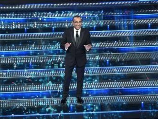 Sanremo 2026, oggi al Tg1 Carlo Conti annuncia i big: orario, toto nomi e regolamento Sanremo 2026, oggi al Tg1 Carlo Conti annuncia i big: orario, toto nomi e regolamento