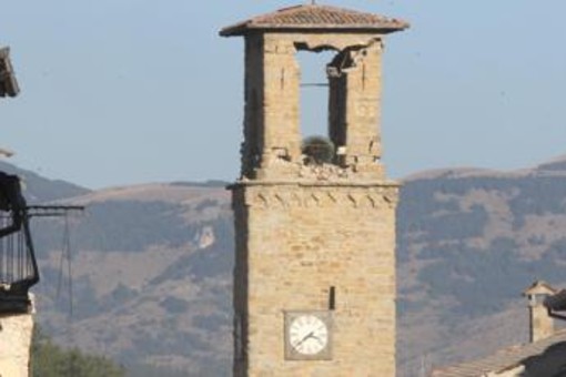 Terremoto, da Zuckerberg alla regina Elisabetta: le donazioni internazionali per Amatrice Terremoto, da Zuckerberg alla regina Elisabetta: le donazioni internazionali per Amatrice