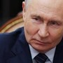 Ucraina-Russia, la strage di soldati di Putin. Zelensky: "Voglio 1000 droni al giorno" Ucraina-Russia, la strage di soldati di Putin. Zelensky: "Voglio 1000 droni al giorno"