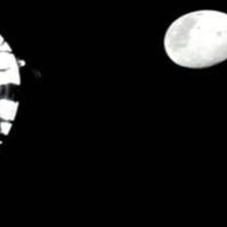 Artemis II batte il record dell'Apollo 13, equipaggio mai così distante dalla Terra