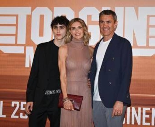 Achille Costacurta, dal tentato suicidio alla rinascita: "Sogno aiutare ragazzi disabili" Achille Costacurta, dal tentato suicidio alla rinascita: "Sogno aiutare ragazzi disabili"