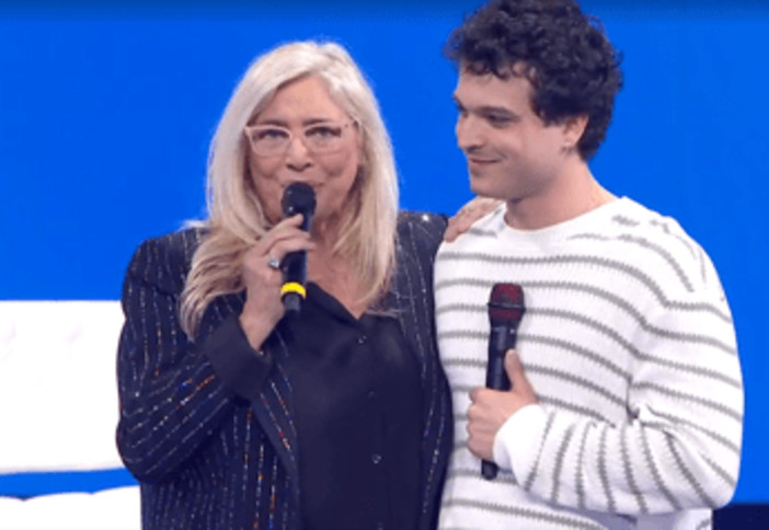 Domenica In, Iva Zanicchi consola Leo Gassmann: "Porta bene arrivare quasi ultimo" Domenica In, Iva Zanicchi consola Leo Gassmann: "Porta bene arrivare quasi ultimo"