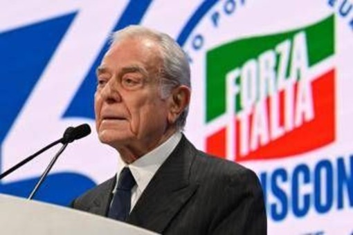 Gianni Letta: "Meloni? Sempre ammirata per intelligenza, sul futuro dell'Italia sono ottimista" Gianni Letta: "Meloni? Sempre ammirata per intelligenza, sul futuro dell'Italia sono ottimista"
