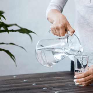 Acqua alleata anche a settembre, l’esperto: "Non aspettare di aver sete" Acqua alleata anche a settembre, l’esperto: "Non aspettare di aver sete"