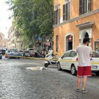 Cade dal terrazzo della casa a Trastevere, morto l'attore Pippo Di Marca Cade dal terrazzo della casa a Trastevere, morto l'attore Pippo Di Marca