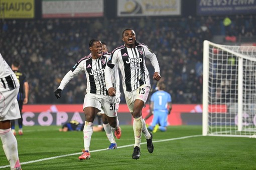 La Juve fatica ma non si ferma e vince 2-0 a Pisa La Juve fatica ma non si ferma e vince 2-0 a Pisa