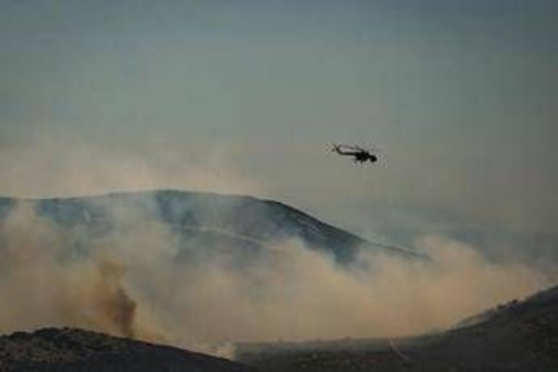 Elicottero precita sull'isola greca di Sifnos, 3 morti: tra le vittime una coppia in viaggio di nozze Elicottero precita sull'isola greca di Sifnos, 3 morti: tra le vittime una coppia in viaggio di nozze