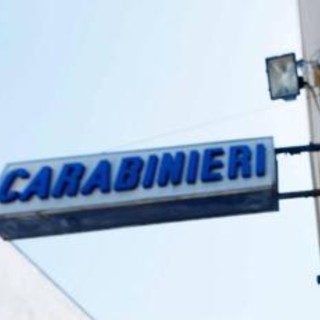 Donna colpita con una padella mentre teneva in braccio il figlioletto, arrestato ex compagno