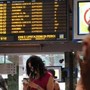 Treni a rischio per 24 ore: sciopero 27-28 febbraio, cosa sapere prima di partire