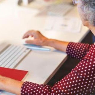 Inps, Rendiconto sociale: in 2025 cresce ancora età media pensione, 65,4 anni per le donne Inps, Rendiconto sociale: in 2025 cresce ancora età media pensione, 65,4 anni per le donne