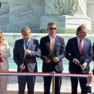 Usa, dopo 19 anni torna a nuova vita la Fontana di Colombo: "Onoriamo il passato e ispiriamo futuro"
