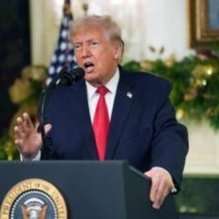 "Venite a prendermi, codardi", il discorso di Maduro che Trump ha trasformato in sfottò "Venite a prendermi, codardi", il discorso di Maduro che Trump ha trasformato in sfottò