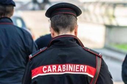Messina, false residenze per ottenere più voti: arrestato sindaco di Forza d'Agrò Messina, false residenze per ottenere più voti: arrestato sindaco di Forza d'Agrò