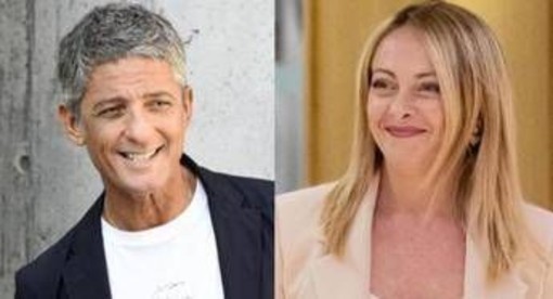 Fiorello e la risposta ironica a Meloni: "Ti assumo, ma in nero" Fiorello e la risposta ironica a Meloni: "Ti assumo, ma in nero"