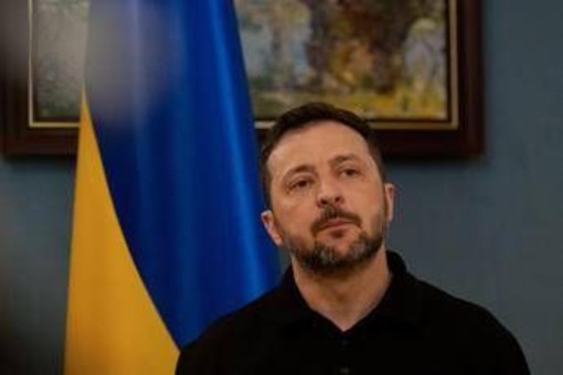 Ucraina, Zelensky: "Importante dialogo costruttivo, bene colloqui Miami" Ucraina, Zelensky: "Importante dialogo costruttivo, bene colloqui Miami"