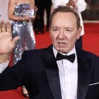 Molestie, Kevin Spacey evita un nuovo processo: ha raggiunto un accordo con gli accusatori
