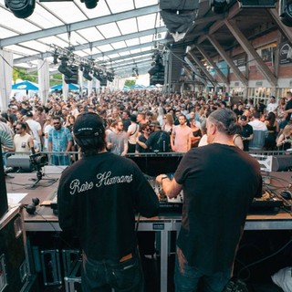 Spari durante un rave party in Svizzera, muore ragazza italiana di 22 anni