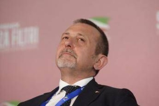 Delmastro si dimette: "Ho commesso una leggerezza"