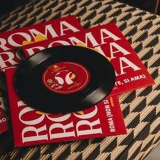 'Roma (Non si discute, si ama)', l'inno di Venditti compie 50 anni e torna in digitale