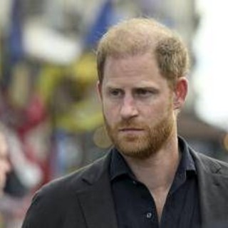 Ucraina, il principe Harry in visita a sorpresa a Kiev