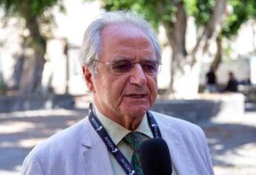 Tumori della base cranica, Santoro (Sapienza): "Nuove tecniche hanno ridotto le complicanze" Tumori della base cranica, Santoro (Sapienza): "Nuove tecniche hanno ridotto le complicanze"