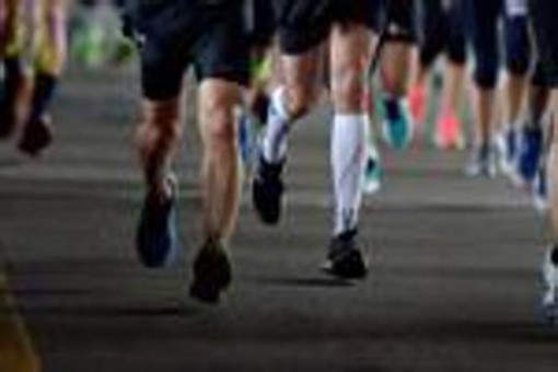Il caldo è uno stress per il cuore, l'esperto: "Come fare una maratona da fermi"