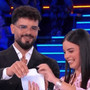 Affari Tuoi, primo gender reveal durante la puntata: Ylenia aspetta un maschietto