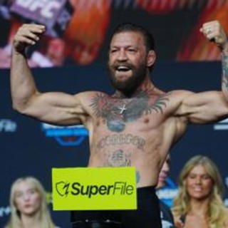 McGregor vs Holloway, oggi nell'UFC 329: orario e dove vederlo in tv
