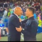 Cagliari-Juve, nervi tesi al fischio finale e doppio rosso per Spalletti e Pisacane Cagliari-Juve, nervi tesi al fischio finale e doppio rosso per Spalletti e Pisacane