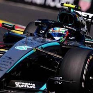 Gp Baku, Russell vince e accorcia su Antonelli nel Mondiale: ordine di arrivo e classifica aggiornata