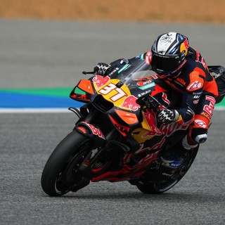 Acosta vince la Sprint della MotoGP in Thailandia