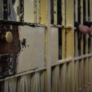 Pakistan, violentarono turista davanti ai figli: due uomini condannati a morte