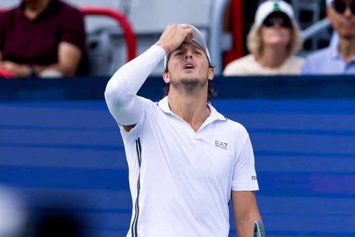 Zverev elimina Darderi in tre set, nessun italiano ai quarti agli Us Open Zverev elimina Darderi in tre set, nessun italiano ai quarti agli Us Open