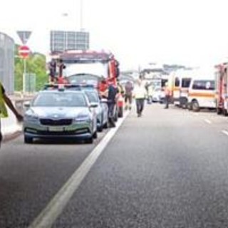 Scontro tra auto, pullman e camper nel Reatino: 5 morti e 5 feriti